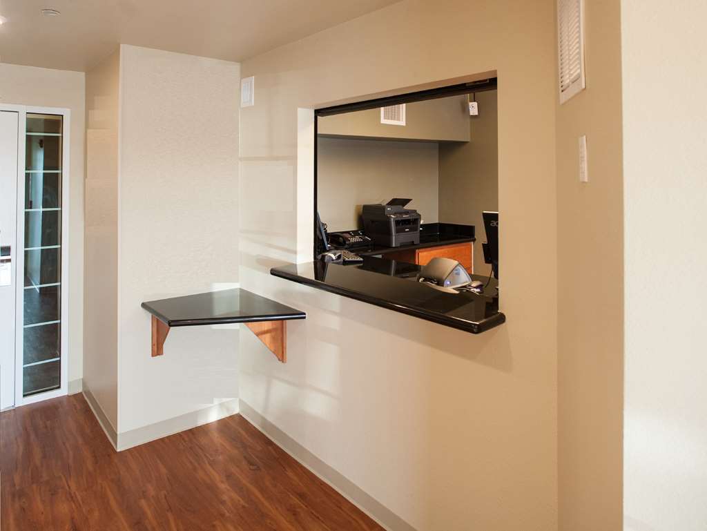 WoodSpring Suites Augusta Riverwatch Interior foto